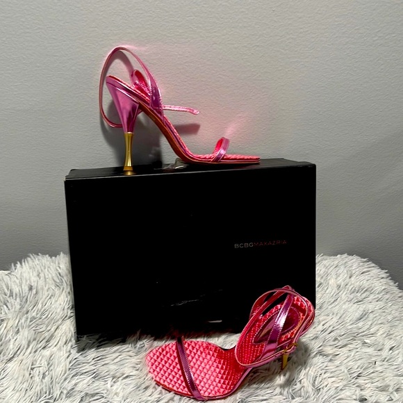 COPY - BCBG Maxazria pink sandals great condition - Picture 1 of 4